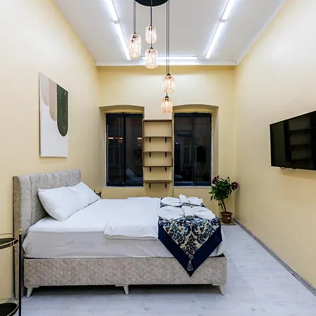 Galata Comfortable 12 Suits Apartment