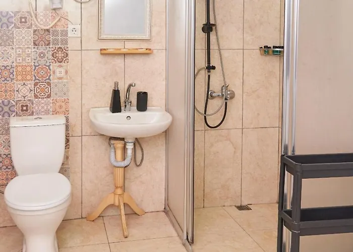 Galata Comfortable 12 Suits *