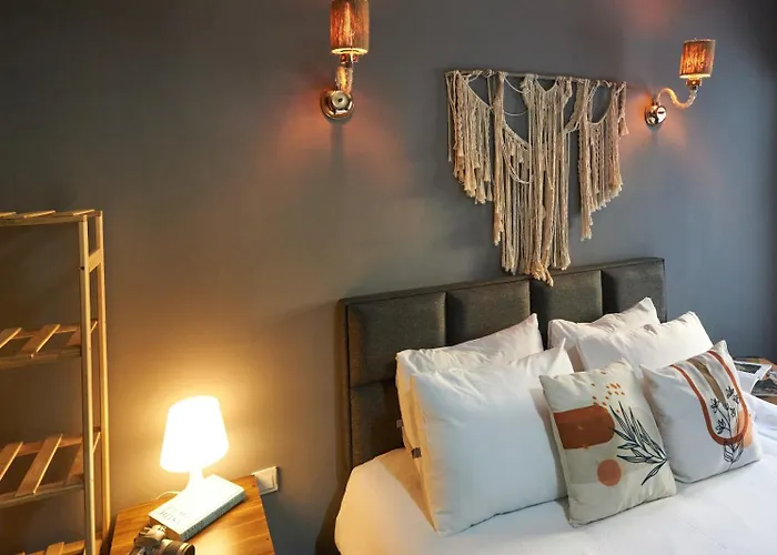 Galata Comfortable 12 Suits *