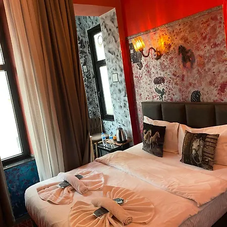 Apartment Galata Comfortable 12 Suits Istanbul