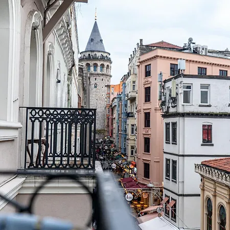 Galata Comfortable 12 Suits Apartment Istanbul