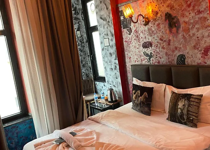 Daire Galata Comfortable 12 Suits İstanbul