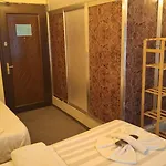 Galata Comfortable 12 Suits Apartamento