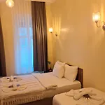 Galata Comfortable 12 Suits * Estambul