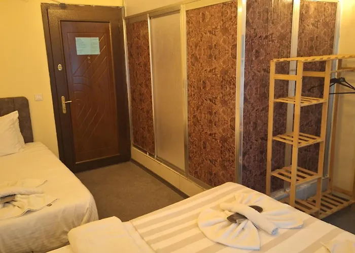 Galata Comfortable 12 Suits Apartment