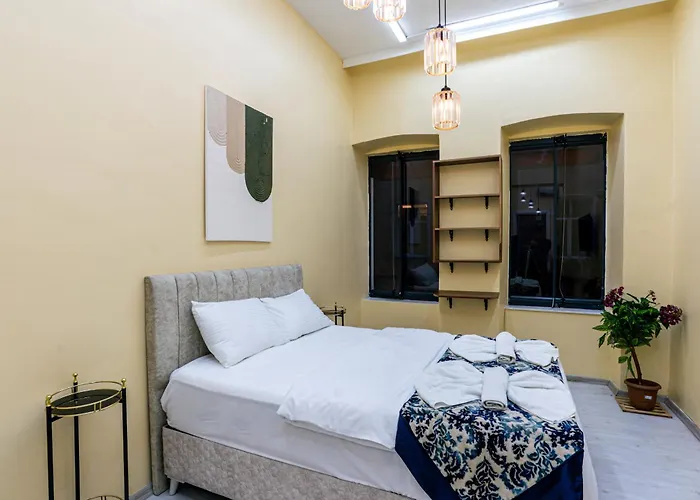 Galata Comfortable 12 Suits Istanbul