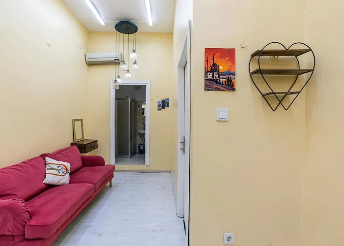 Galata Comfortable 12 Suits *