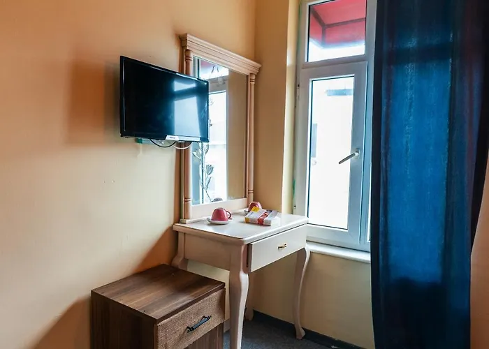 Galata Comfortable 12 Suits